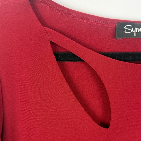 Sympli Classic Chic Burgundy Asymmetrical Cut Out 3/4 Sleeve Size 8 Tunic Blouse - Picture 6 of 8